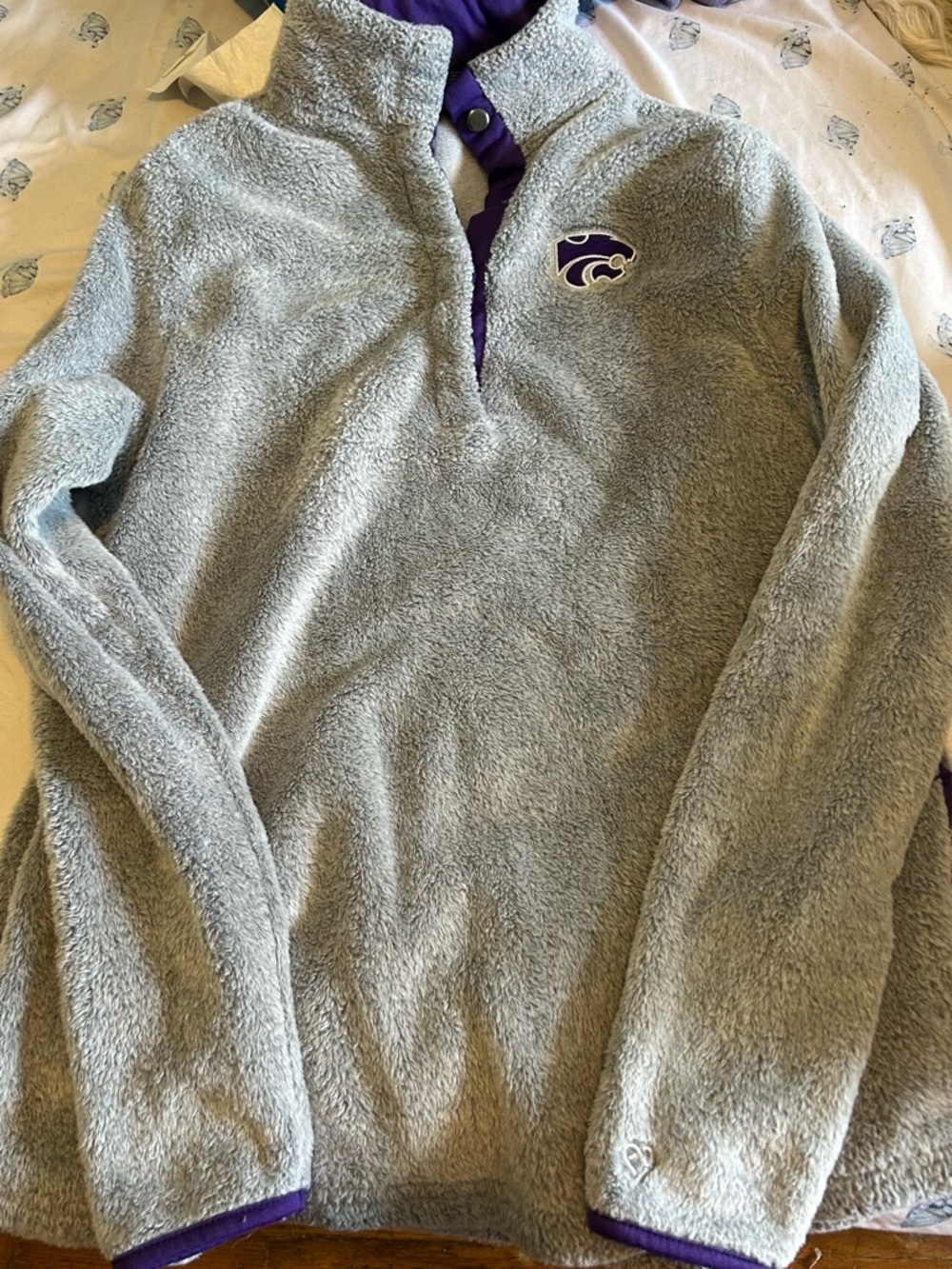 Colosseum Women's Grey Fleece Pullover with Purple Lining